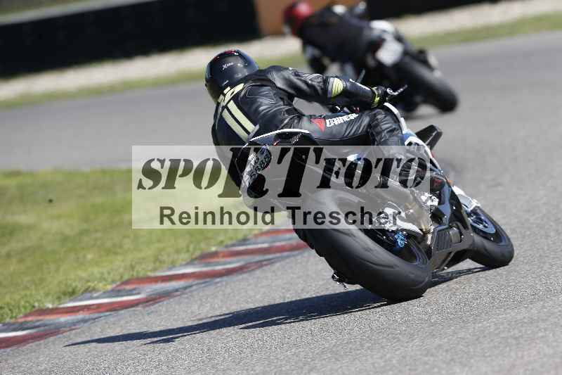 Archiv-2025/43 08.08.2025 Discover the Bike ADR/Bike 2 gelb/48